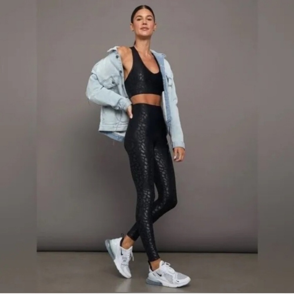 Carbón 38 set womens